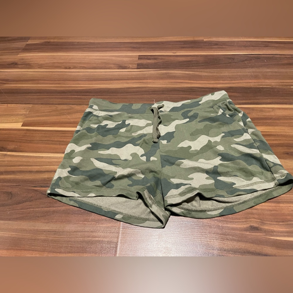 👻🎃CLEARANCE🎃👻 Old Navy shorts